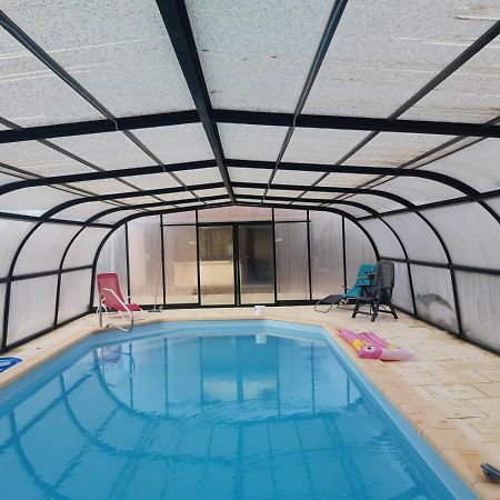 Maison A La Campagne Avec Piscine Flayat Exteriör bild