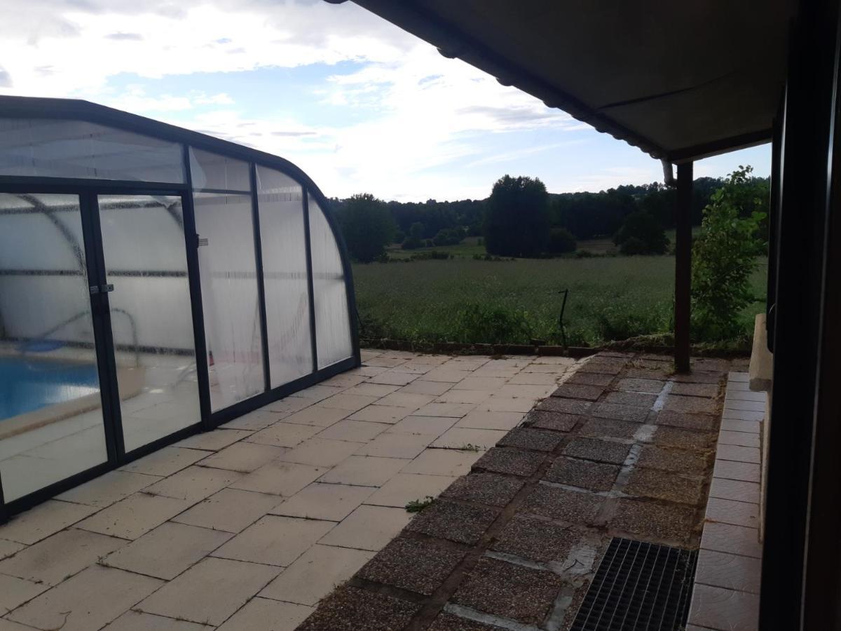 Maison A La Campagne Avec Piscine Flayat Exteriör bild
